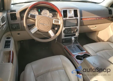 2008 Chrysler 300C из США, поврежденный, VIN 2C3KA63H38H120204